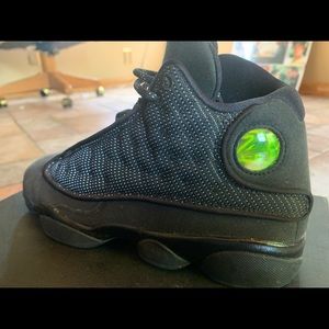 2017 Air Jordan Retro 13 “Black Cat” size 6Y